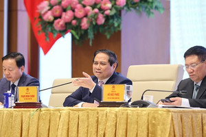 Thủ tướng Chính phủ chỉ đạo ‘nóng’ về hạ tầng đô thị, đề xuất đối thoại doanh nghiệp hàng quý để gỡ vướng