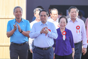 Hàng xóm công nghệ’ của FPT khởi công dự án 300 triệu USD: Thủ tướng lập tức giao nhiệm vụ trọng yếu