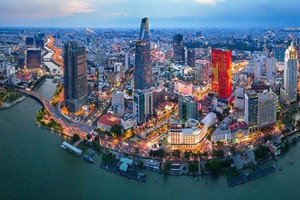 Báo nước ngoài dự báo Việt Nam sớm vượt Thái Lan, trở thành nền kinh tế lớn thứ hai Đông Nam Á chỉ trong vài năm tới