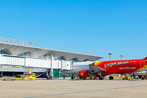 Dự kiến 1 tháng nữa, sân bay quốc tế tại tỉnh rộng nhất Việt Nam sẽ tạm đóng cửa