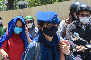 Dự báo thời tiết 2/6/2025: Miền Bắc nắng nóng đến trên 40 độ, từ đêm mưa giông