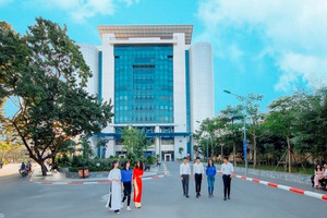 Đại học có sinh viên tốt nghiệp với thu nhập thuộc nhóm cao nhất Việt Nam, 'lò đào tạo' 10 CEO ngân hàng lớn nhất nước