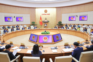 Thủ tướng Phạm Minh Chính chủ trì Phiên họp Chính phủ thường kỳ tháng 5/2025