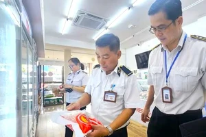Kiểm tra loạt cửa hàng C.P. tại Bình Dương sau thông tin thịt bẩn