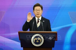 Tổng Bí thư Tô Lâm, Chủ tịch nước Lương Cường gửi điện mừng tân Tổng thống Hàn Quốc