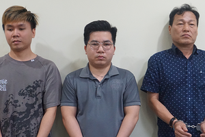 Bắt 3 quản trị kênh Youtube ‘Người đưa tin’