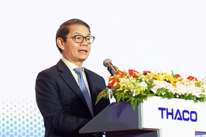Ôm thêm đường sắt cao tốc Bắc - Nam, THACO đối mặt áp lực vốn kép: Loạt công trình cũ còn dang dở, dự án mới cần rót 22.730 tỷ đồng/năm