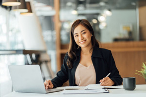 Không cần giàu mới tiết kiệm được, đây là 5 nguyên tắc 'vàng' giúp cô gái trẻ tích lũy một khoản tiền khổng lồ chỉ sau 3 năm