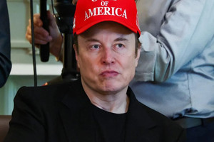 Elon Musk cảnh báo: Ông Trump sẽ 'khiến nước Mỹ phá sản, rơi vào vòng xoáy nợ nần'