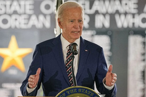 Tổng thống Trump cáo buộc ông Biden sử dụng bút ký tự động, tố Nhà Trắng đang che giấu 'một trong những bê bối lớn nhất lịch sử'