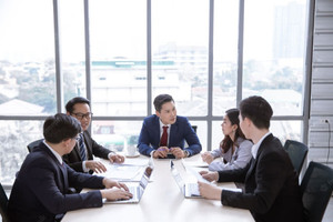 Hơn 111.600 doanh nghiệp rút lui khỏi thị trường trong 5 tháng đầu năm