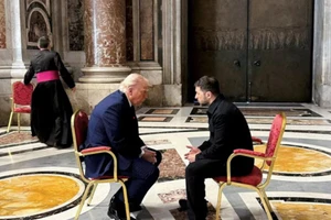 NATO đau đầu nghĩ cách với Ukraine để tránh chọc giận Tổng thống Trump