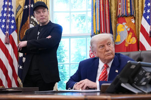 Elon Musk bất ngờ đổi giọng, ra tín hiệu hạ nhiệt căng thẳng với ông Trump
