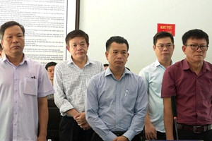 Chính thức tuyên án tù 6 đối tượng là Giám đốc, trưởng phòng trung tâm đăng kiểm, Sở GTVT