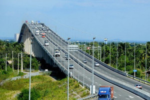 Sắp có thêm cầu vượt 5 làn cạnh cây cầu lớn nhất tuyến cao tốc TP. HCM - Long Thành từng hư hỏng nghiêm trọng