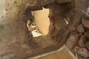 Đã bắt được 2 phạm nhân khoét tường vượt ngục ở Hà Nội