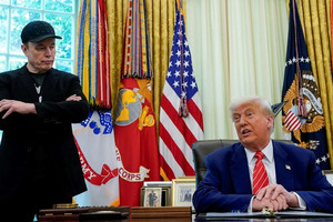 Toàn cảnh 'drama' giữa Tổng thống Trump - Elon Musk: Từ 'tình anh em' nồng thắm đến khẩu chiến nảy lửa, vì đâu nên nỗi?