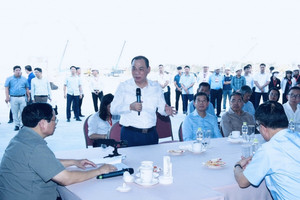 Vingroup (VIC) sắp khánh thành hai công trình 9.000 tỷ đồng, kết nối các siêu đô thị gần 80.000 tỷ