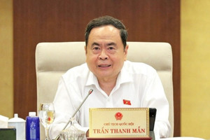 Chủ tịch Quốc hội: ‘Những lúc cao điểm, chúng ta vẫn thiếu điện’