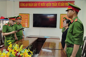 Khởi tố bà chủ doanh nghiệp bán hơn 17 tấn cà phê giả
