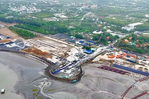 Siêu đô thị Cần Giờ thi công thần tốc, dần thành hình sau 2 tháng khởi công