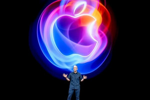 Chậm chân trong cuộc đua AI, Apple sẽ sụp đổ như Nokia?