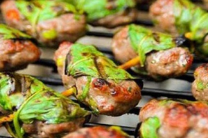 Từng mọc dại ven đường, cây tên lạ nay 'lên đời' thành đặc sản hút khách thành thị, giá tới 100.000 đồng/kg