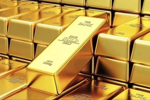 Giá vàng thế giới tăng cao nhất trong hơn 1 tháng
