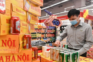 Quốc hội chính thức thông qua lộ trình tăng thuế tiêu thụ đặc biệt với rượu, bia, thuốc lá, nước giải khát
