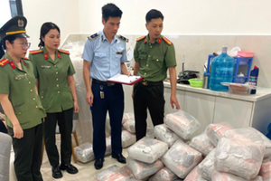 Triệt phá đường dây làm giả thức ăn cho mèo quy mô lớn, bắt 2 nghi phạm, thu giữ nhiều tang vật