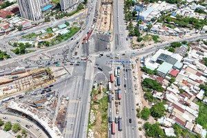Nút giao lớn nhất TP. HCM thi công cầm chừng, dự kiến 6 tháng nữa phải hoàn thiện