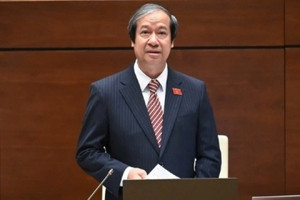 Bộ trưởng Bộ GD&ĐT: Nước ta còn nhiều khó khăn nhưng rất thống nhất thực hiện việc miễn học phí
