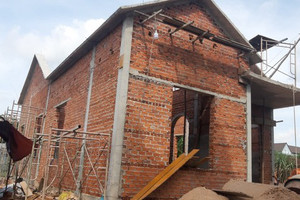 Từ nay, tự ý xây nhà vượt diện tích đất ở, người dân có được cấp sổ đỏ không?