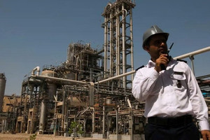 Kho bồn Iran phát nổ khiến giá một mặt hàng quan trọng tăng vọt, nguy cơ đứt nguồn cung