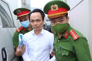 Xét xử phúc thẩm vụ án FLC: Ông Trịnh Văn Quyết vắng mặt lần 3 vì bệnh nặng, từng nguy kịch tính mạng