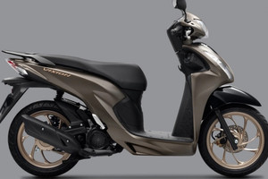 Từng chạm mốc 60 triệu, Honda Vision nay giảm giá sâu, rẻ như cho: Khách mua xe còn được nhận thêm quà