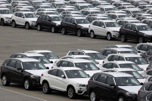 Loạt xe ô tô ‘giá rẻ như cho’ khởi điểm từ 45 triệu đồng, toàn thương hiệu lớn Mercedes Benz, Ford, Hyundai, Toyota, Mazda,... đang được thanh lý