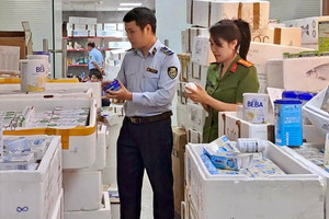 Hàng giả bị truy quét, Chủ tịch hiệp hội mừng rỡ trước một tin nhắn đặc biệt
