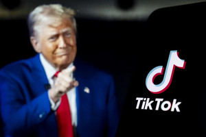 Ông Trump tiếp tục hoãn thương vụ TikTok thêm 90 ngày, chưa chốt được người mua