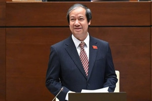 Bộ trưởng Nguyễn Kim Sơn: Học thêm có thể củng cố kiến thức, nhưng ít đem lại giá trị cho sự phát triển của con người