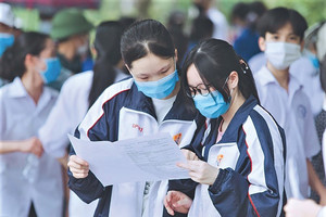 Một ngành học ‘siêu hot’ được nhiều thí sinh lựa chọn bất ngờ tăng học phí gấp đôi, có trường lên tới 62 triệu đồng/năm
