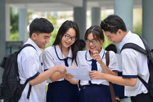 ĐBQH đề xuất chấm dứt ‘kỳ thi kinh hoàng’ vào THPT