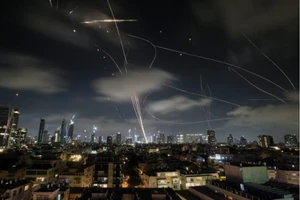 Chờ đợi Tổng thống Mỹ Trump khiến Israel tiến thoái lưỡng nan