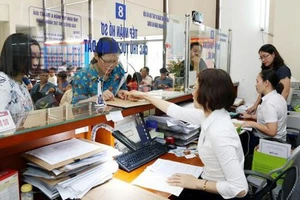 Thủ tướng chỉ đạo chi trả chế độ cho cán bộ nghỉ việc do sắp xếp trước 30/6