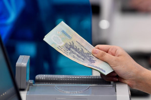Lãi suất ngân hàng và cách tính lãi suất
