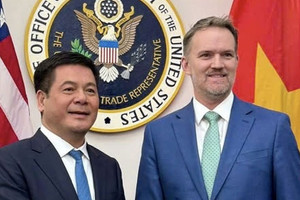Đàm phán thuế quan tích cực, sàn 200 tỷ USD trên đỉnh 3 năm