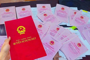 Chỉ 1 tuần nữa, người dân có thể không được sang tên sổ đỏ nếu quá 3 mốc thời gian này