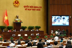 Quốc hội xem xét quyết định về công tác nhân sự