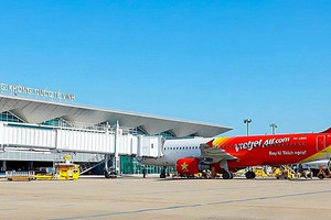 Sân bay quốc tế tại tỉnh rộng nhất Việt Nam sắp đóng cửa: Các hãng hàng không lập tức thay đổi khai thác