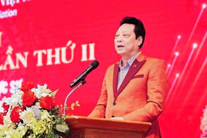 Chủ tịch Việt Thắng Jean: Trung Quốc có hàng chục trung tâm thời trang từ 25 năm trước, còn TP.HCM vẫn chưa có nổi quỹ đất cho ngành dệt may